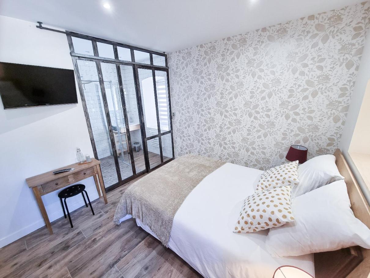 Le Cottage Du Parc Chambeon 部屋 写真